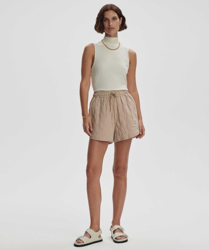 Varley Catrine Quilted Shorts