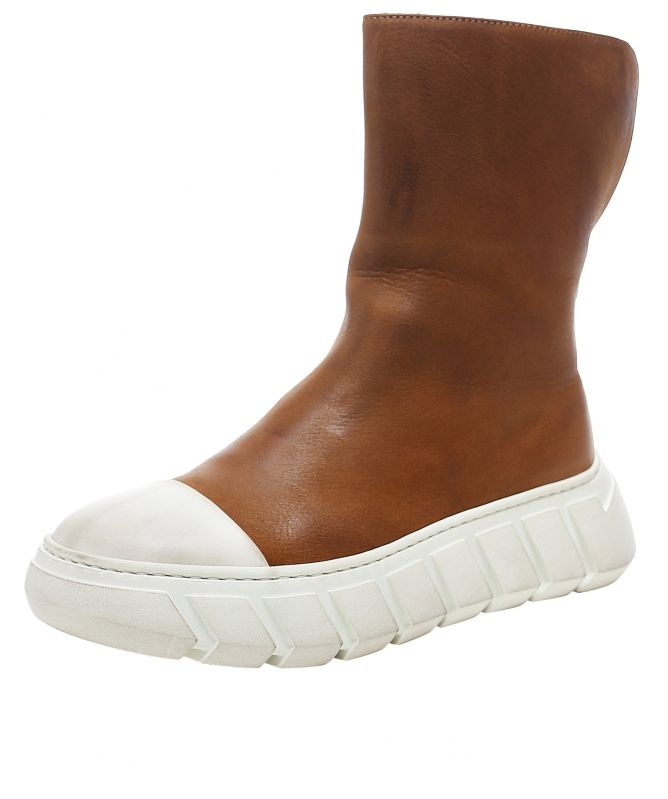 Lofina Leather Zip Boots