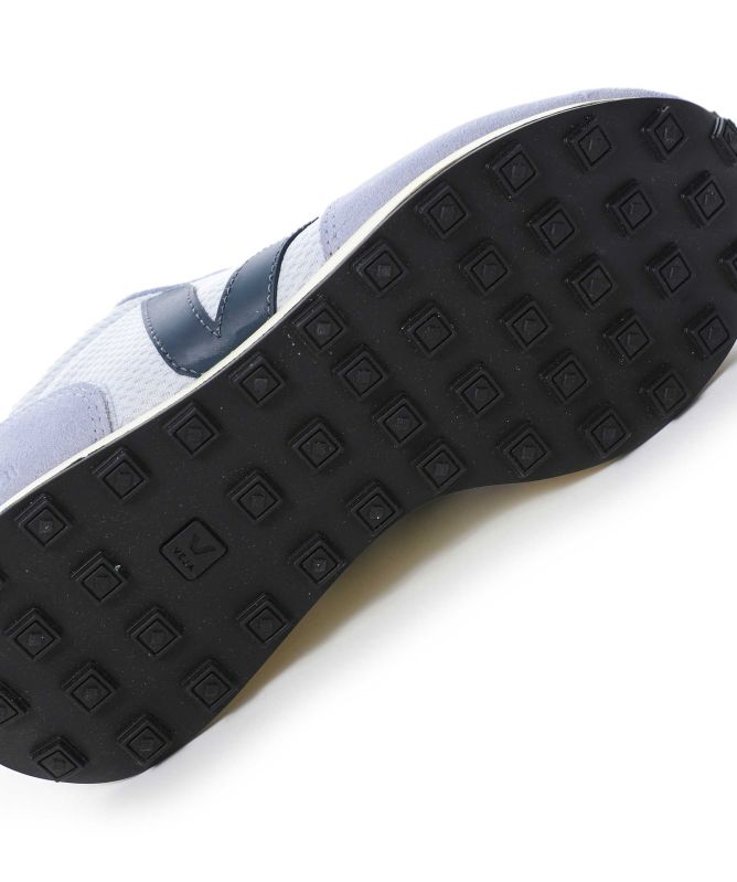 VEJA Rio Branco II Alveomesh Trainers