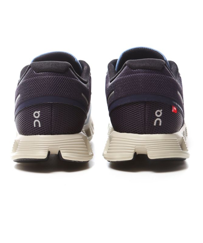 On Running Cloud 5 Sneakers