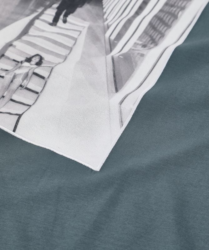 Limitato Stairs Graphic T-Shirt