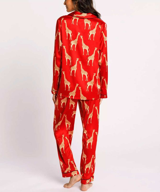 Chelsea Peers Satin Giraffe Print Long Pajamas