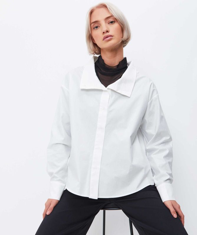 Bize Wide Collar Shirt