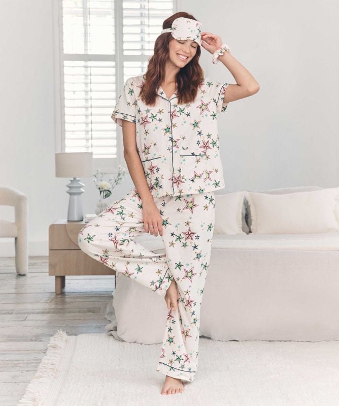 Chelsea Peers Organic Cotton Star Print Long Pyjamas