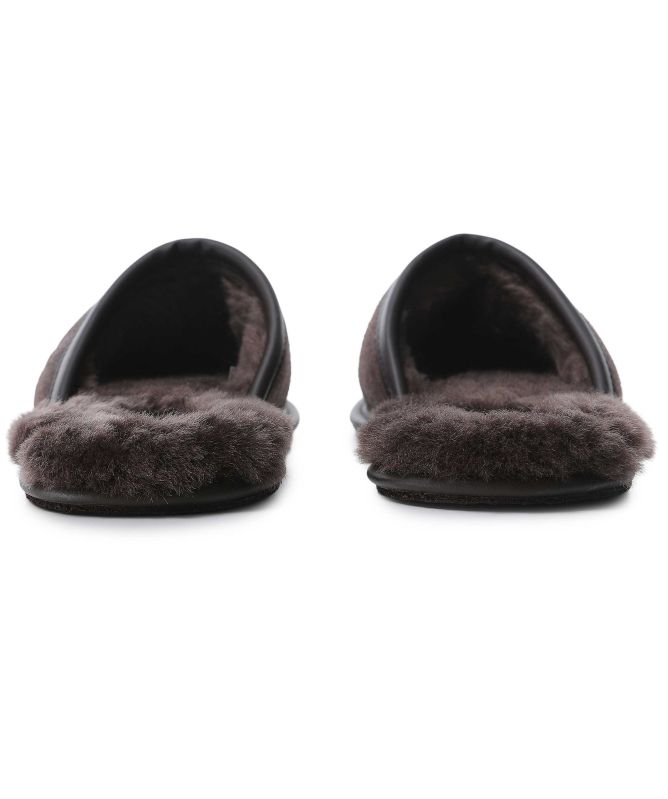 UGG Scuff Distressed Slippers