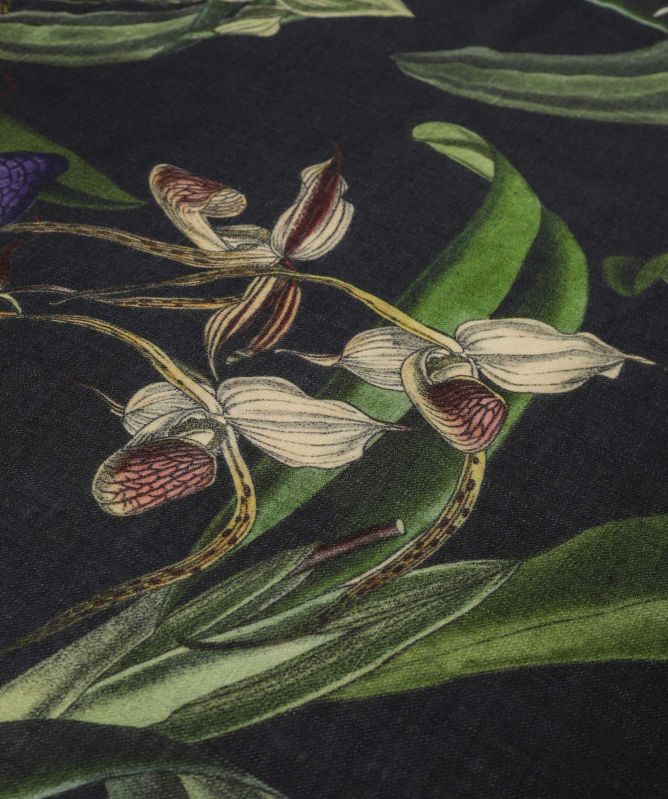 One Hundred Stars Orchid Black Wool Scarf