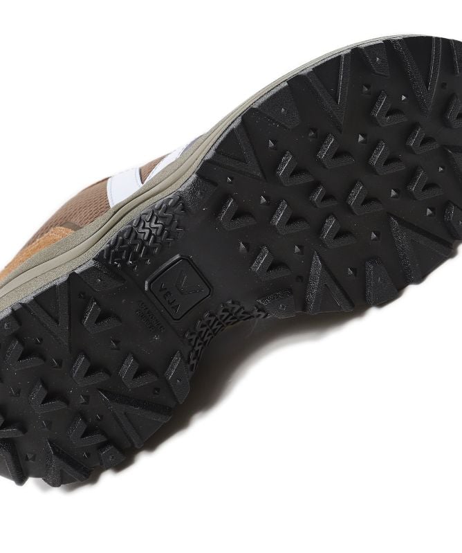 VEJA Alveomesh Venturi II Trainers