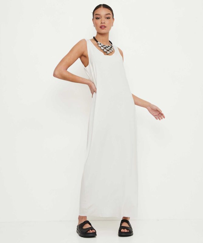 Bize Sleeveless Maxi Dress