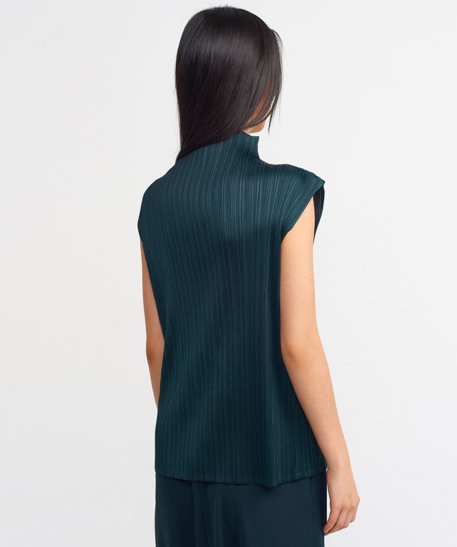 NU London Sleeveless Plisse Top
