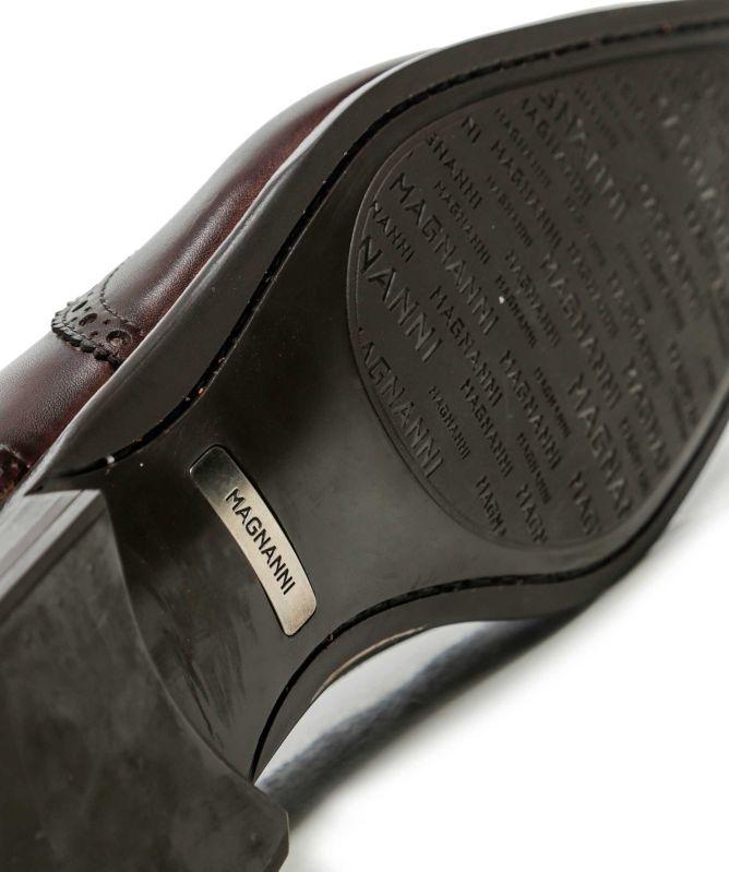Magnanni Leather Oxford Brogues