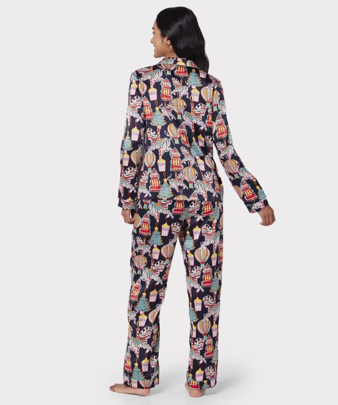 Chelsea Peers Satin Christmas Carnival Long Pajamas