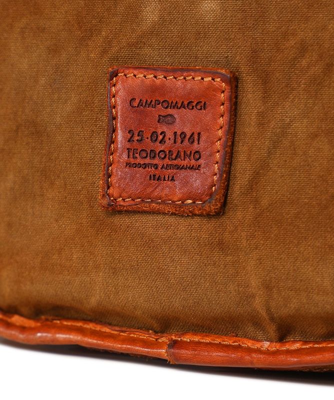 Campomaggi Leather Crossbody Bag