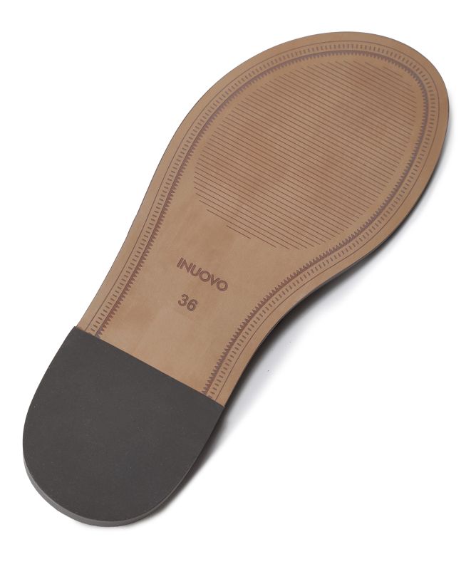 INUOVO Fringe Sandals