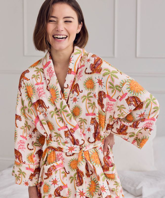 Chelsea Peers Siesta Tiger Print Robe