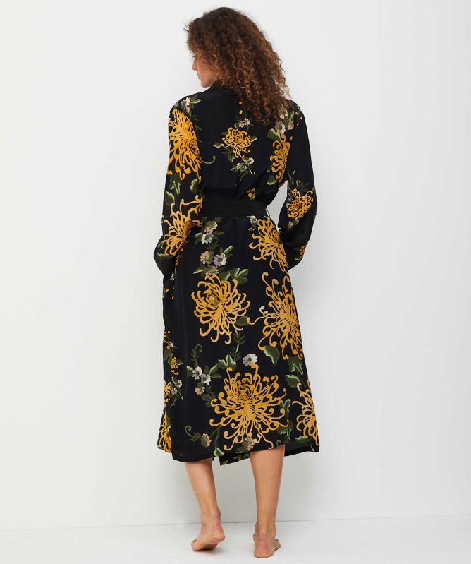 One Hundred Stars Chrysanthemum Crepe Gown