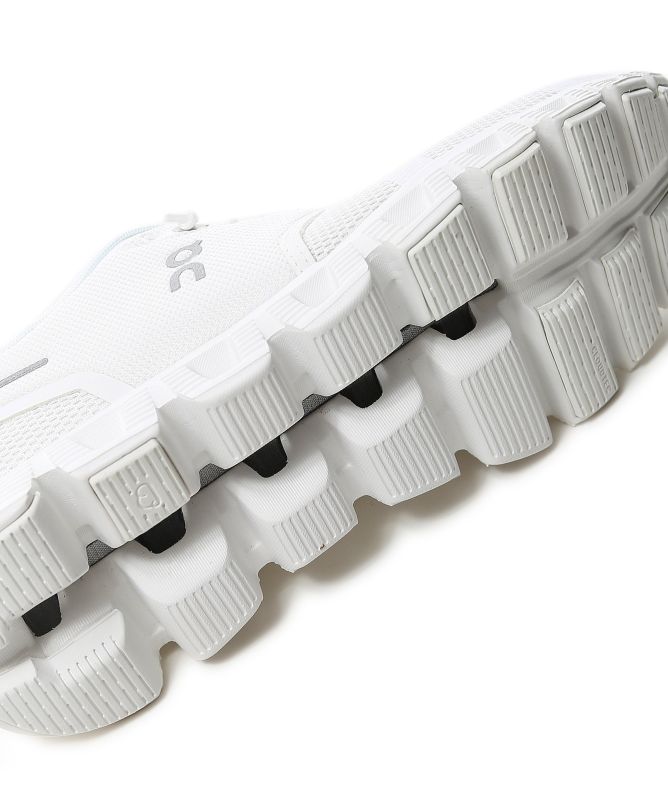 On Running Cloud 5 Sneakers