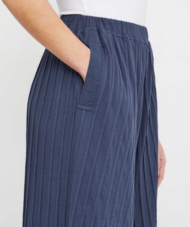Yaccomaricard Cotton Pintuck Wide-Leg Trousers