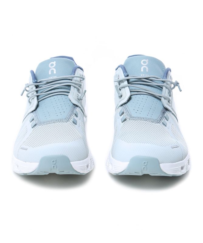 On Running Cloud 5 Sneakers