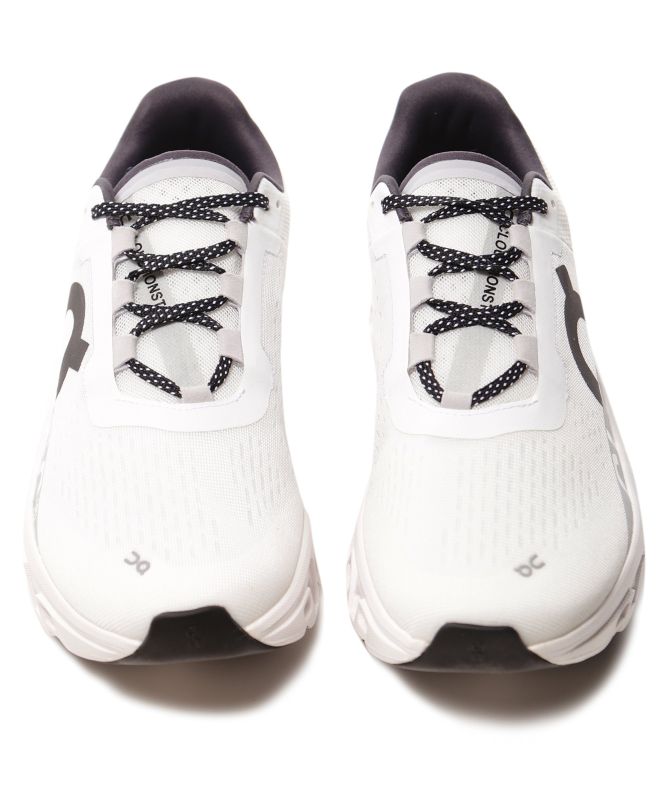 On Running Cloudmonster Sneakers