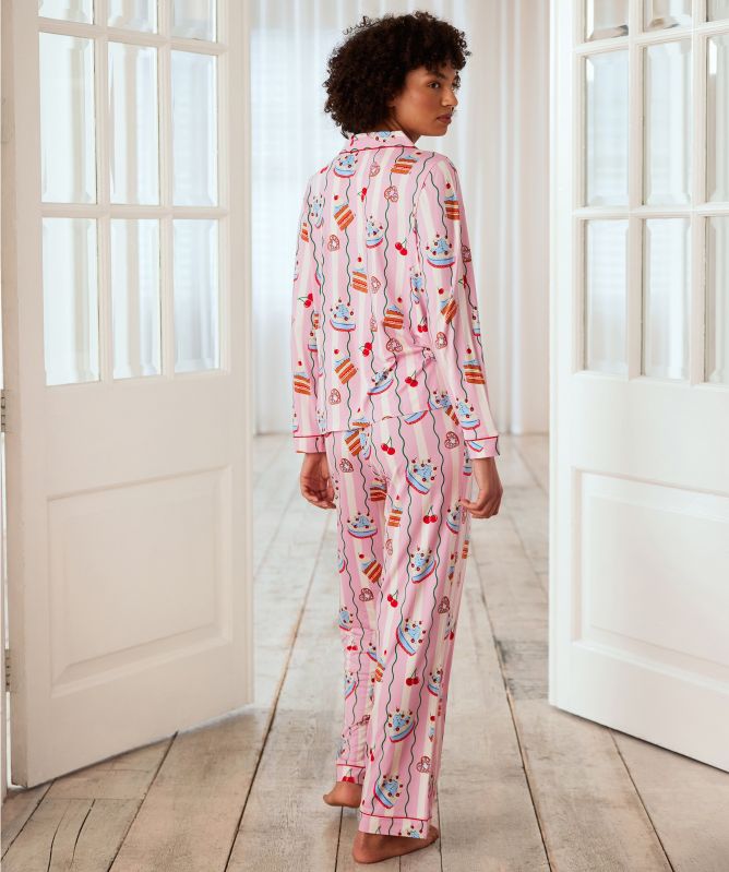 Chelsea Peers Cake Print Long Pyjama Set