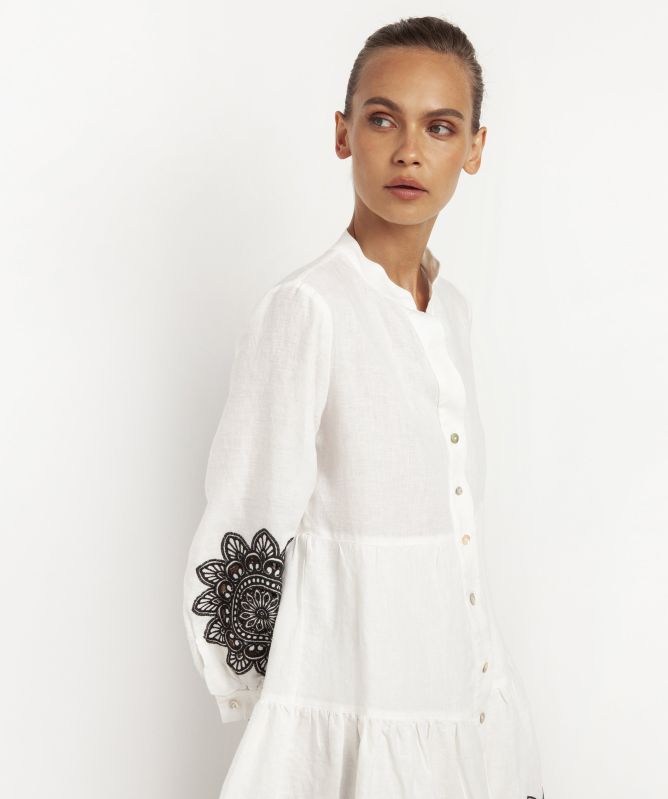 Greek Archaic Kori Linen Embroidered Daisy Mini Dress