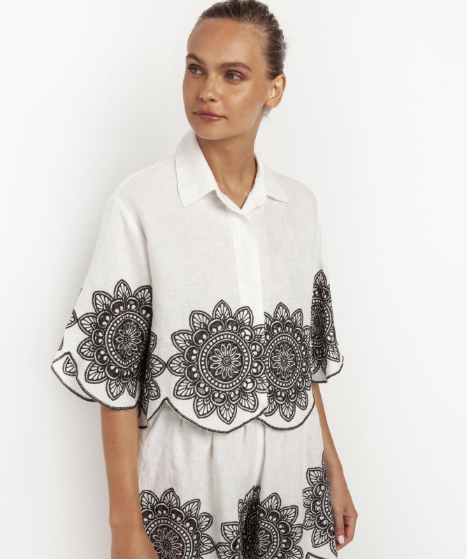 Greek Archaic Kori Linen Embroidered Daisy Shirt