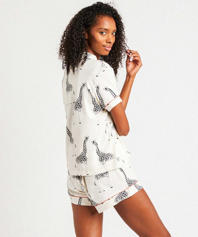 Chelsea Peers Organic Cotton Giraffe Print Short Pajamas