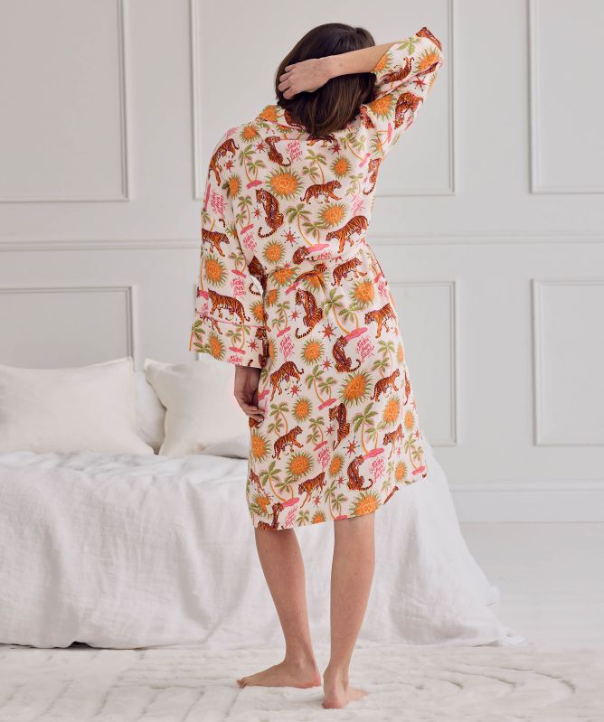 Chelsea Peers Siesta Tiger Print Robe