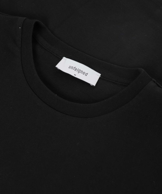 unfeigned Organic Cotton Basic T-Shirt