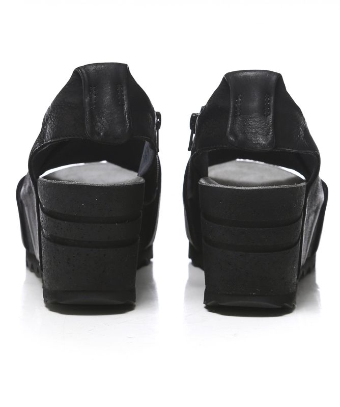 Lofina Leather Wedge Sandals