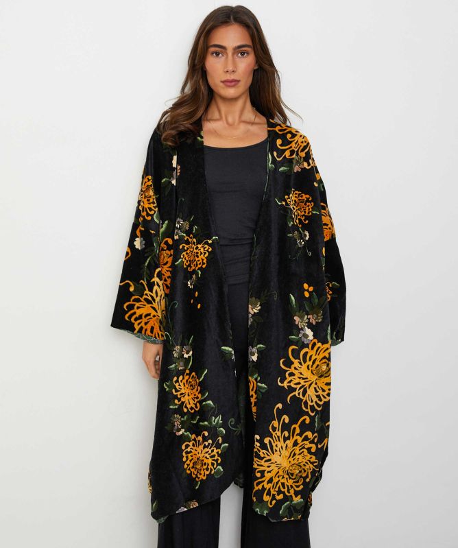 One Hundred Stars Chrysanthemum Black Velvet Grande Kimono
