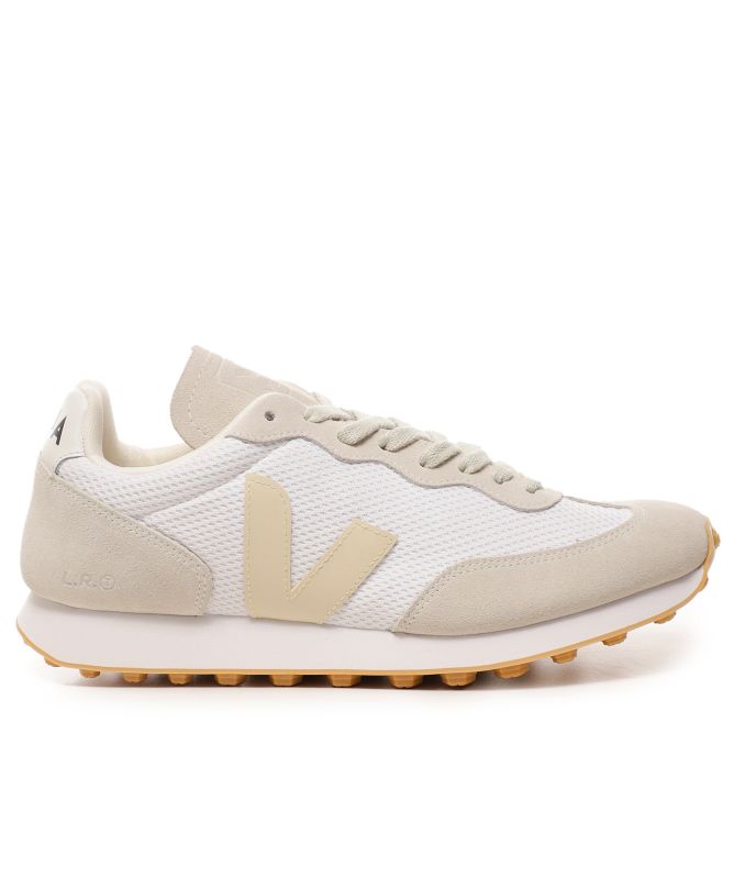 VEJA Rio Branco Alveomesh Trainers