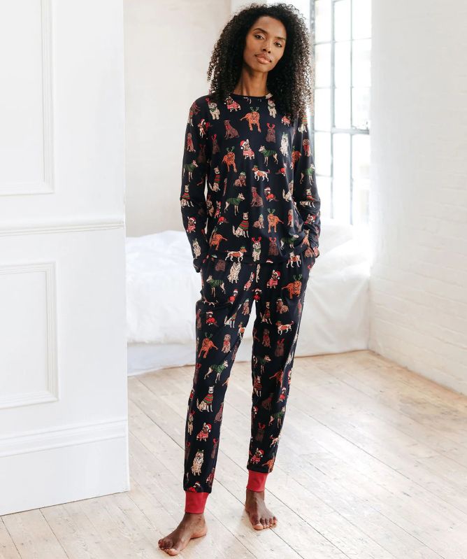 Chelsea Peers 12 Dogs of Christmas Print Long Pyjama Set