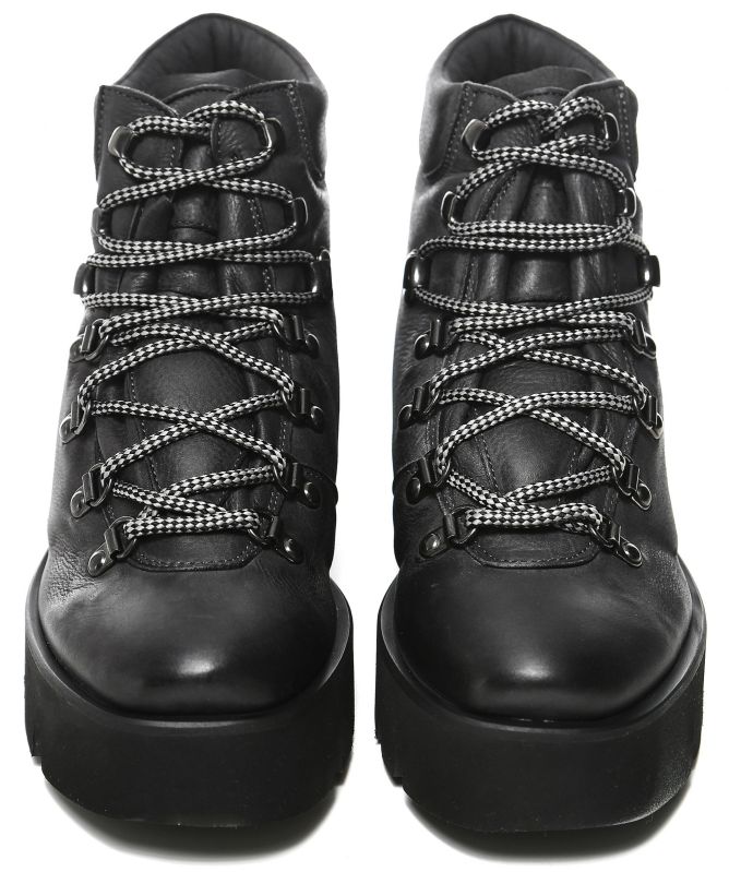 Lofina Chunky Leather Hiker Boots