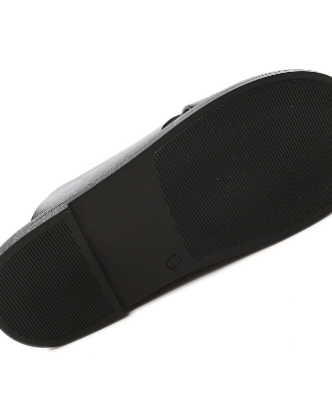 Lofina V Front Leather Sandals