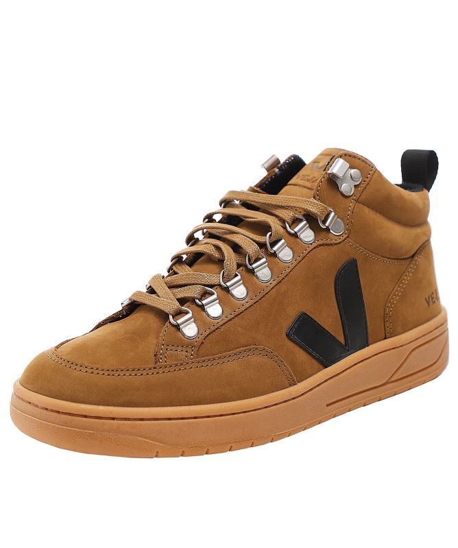 VEJA Men's Nubuck Roraima Hiker Sneakers