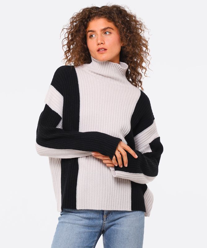 Van Kukil Sara Two-Tone Cashmere Sweater