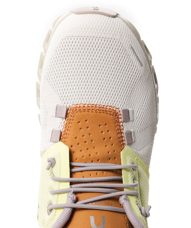 On Running Cloud 5 Sneakers