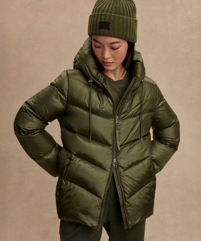 Varley Madelina Down Jacket