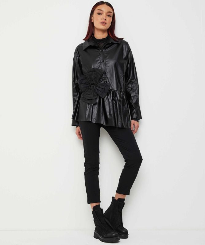 Bize Flower Detail Peplum Blouse