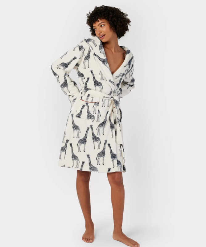 Chelsea Peers Fleece Giraffe Dressing Gown