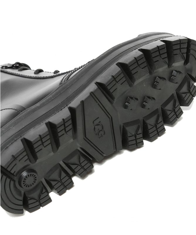 UGG Sidnee Leather Boots