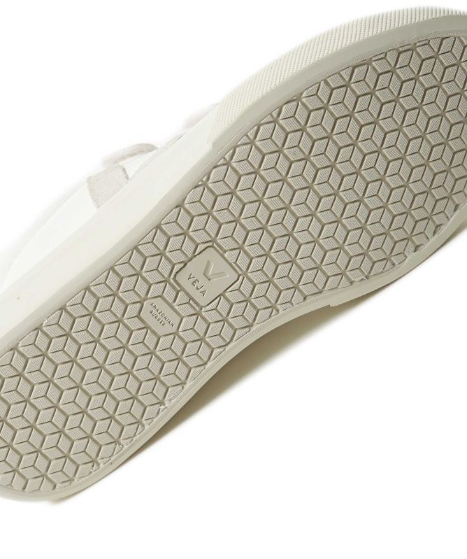 VEJA Recife Leather Trainers