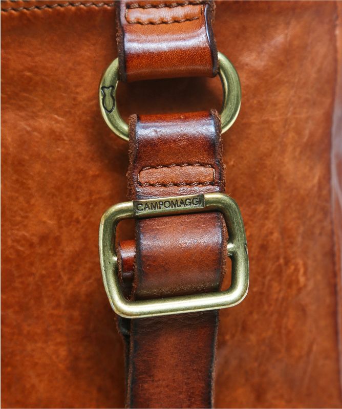 Campomaggi Leather Crossbody Bag