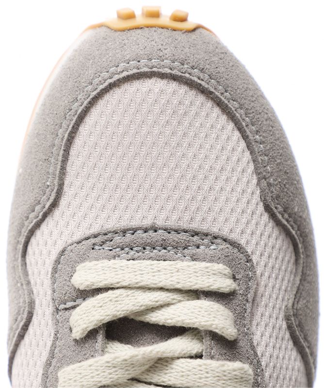 VEJA Women's Running Sneakers