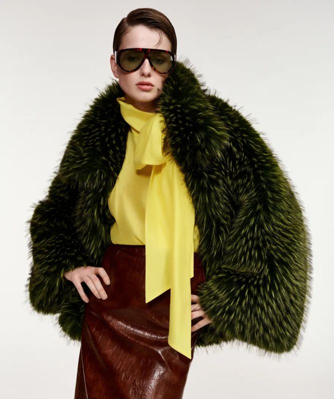 Essentiel Antwerp Kastanje Oversized Faux Fur Jacket