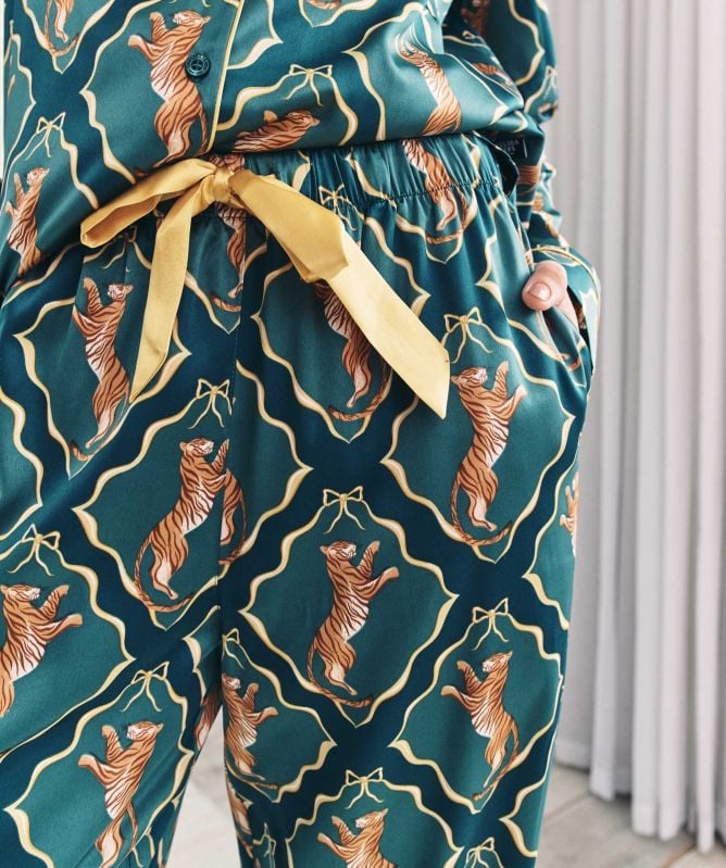 Chelsea Peers Satin Gilded Tiger Print Long Pyjamas