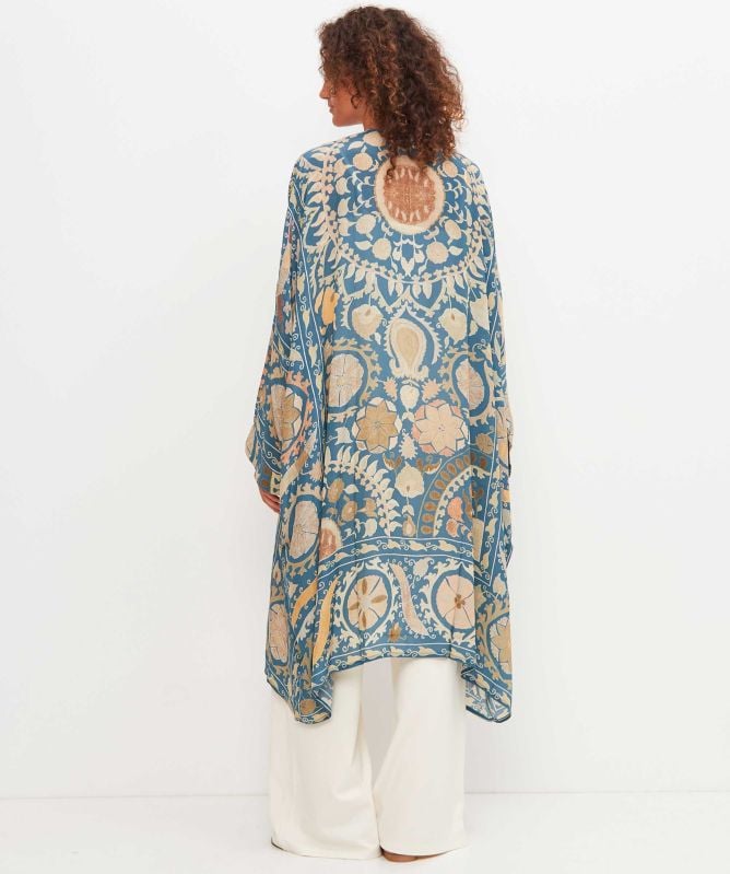 One Hundred Stars Susani Blue Grande Kimono