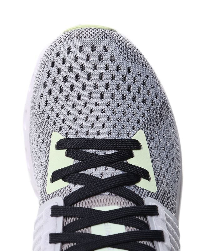 On Running Cloudswift Sneakers