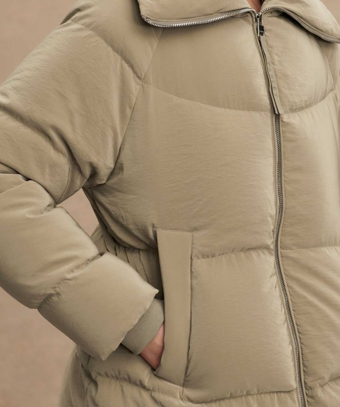 Varley Valencia Puffer Coat